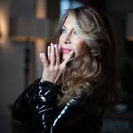 Julie.Pietri - @julie.pietriofficiel - Instagram