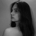 Julia Pietrucha - @julettean - Instagram