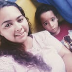Julia Pinheiro - Facebook