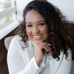 Julia Pinto Loureiro | direito de famílias e letramento racial - @juliapintoadv - Instagram