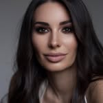 Julia Polishuk Pahare - @juliapolishukpahare - Instagram