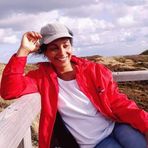 Julia Lopes Raff - Facebook