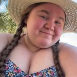 Julie Rayfield - @julie_rayfield_ - Instagram