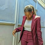 Ju lia - @julia_razoarison12 - Instagram