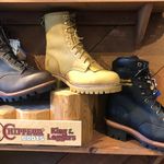 julia rector - @bearhollowboots - Instagram