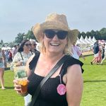 Julia Redman - @reddersj - Instagram