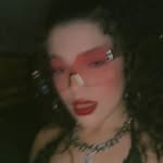 JULIAREYESPRIV - @juliareyespriv - Instagram
