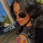 ᴊᴜʟɪᴀ ʀᴇᴢᴇɴᴅᴇ - @juli4zt - Instagram