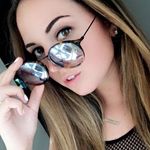 julia - @juliaroy_ - Instagram