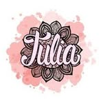 Julia Royale - @juliaroyale - Instagram