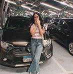 Julia Samuel - Facebook