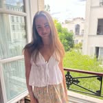 Julia Saxon - @juliasaxon_ - Instagram