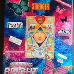 Julie Scanlon - @sunshinecreations.artforacause - Instagram