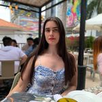 Julia Seal | Teacher | Tutor | Travel Nanny - @missjseal - Instagram