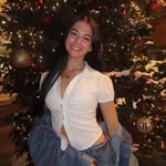 Julia Selken - @juliaselken - Instagram