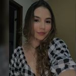 Júlia Serrão - @ju_serrao - Instagram