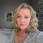 Julie Shull - @julie.shull.9 - Instagram