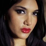 Julia Singh - @juliasingh114 - Instagram