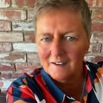Julie Snowden - @snowden5653 - Instagram