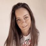Julia - @juliasowers - Instagram