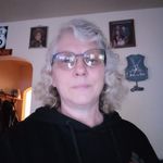 Julia Squires - @irish_rose64 - Instagram