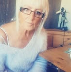 Julia Standish - Facebook