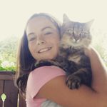 Julia Stocker - @2202juliastocker - Instagram
