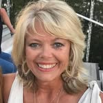Julia Stroud - @bemid43881 - Instagram