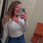 Julia Sugden - @julia__mommyof2 - Instagram