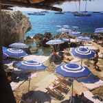 Julia Sutton - @juliasuttontravels - Instagram