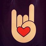 Julia Swindler - @jewlz8507 - Instagram