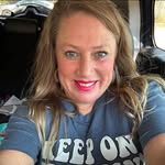 Julie Thrower - @wiggleyflipflops - Instagram