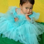 Taniya Julia - Facebook