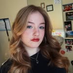Julia - @julia.traverse - Instagram