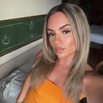 Julia Tripodi - @jutripodi - Instagram