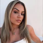 Julia Tripodi - Facebook