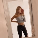 julia - @juliavera43 - Instagram
