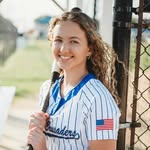 Julia Wallace - @j.wallace42 - Instagram