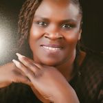 Julia Hemingway Willard - @hemingwaywillard - Instagram