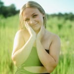 jules - @juliawoolfy - Instagram