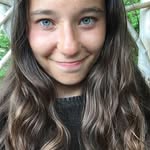 Julia Wren - @jujufruit62 - Instagram
