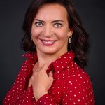 Julia Zahn - @julia_z79 - Instagram