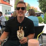 @julian__bender - Instagram