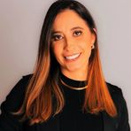 Juliana Ottenio - Facebook