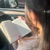julianne.reads - @julianne.reads - TikTok