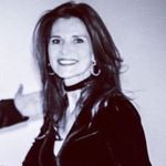 Julie Andrea Spiro - @julieandreaspiro - Instagram