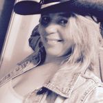Julie Auclair - @julie.auclair.98 - Instagram