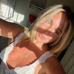 Julie Baker - @juliebaker03 - Instagram