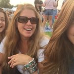 Julie Barrick - @juliebarrick18 - Instagram