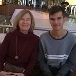 Julie Bartolotto - @jbmom5 - Instagram